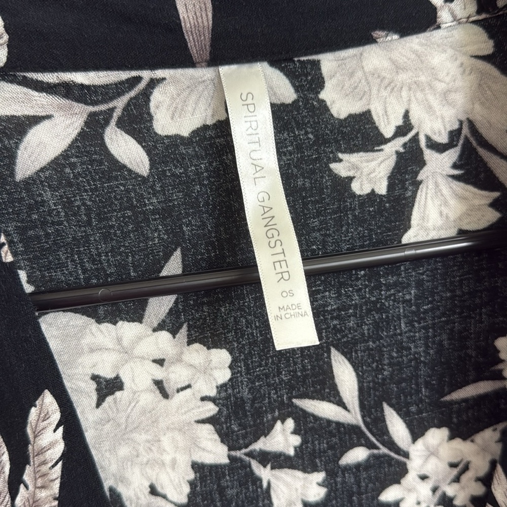 Spiritual Gangster Maya Floral Kimono - Picture 3 of 10